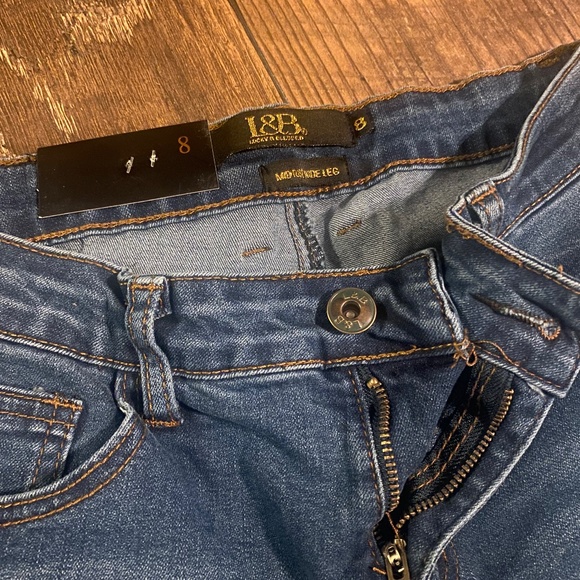 NEVER WORN L&B Wide Leg Jeans - Picture 3 of 3